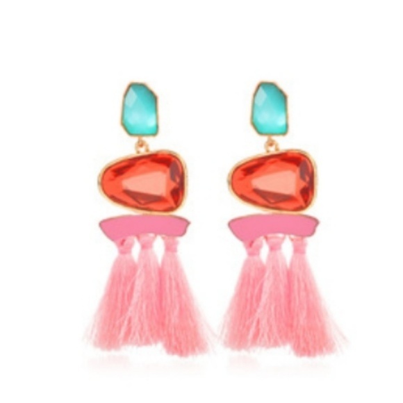 Jewelry - LAST ONE  tassel earrings pink and orange nwt